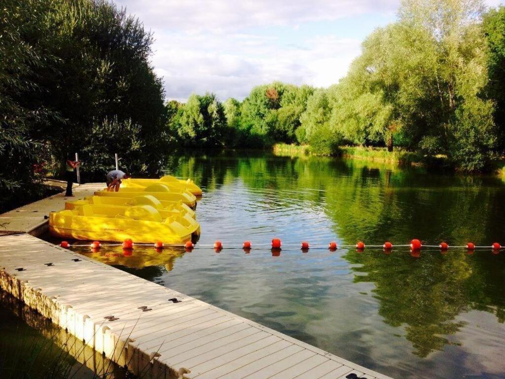 Camping 4* 3 Ch 2 Sdb- Lave Linge- Lave Vaisselle Onzain Luaran gambar